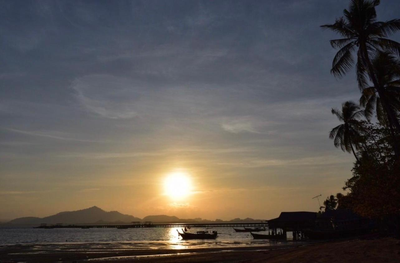 Mook Montra Resort Sea Front كو موك المظهر الخارجي الصورة
